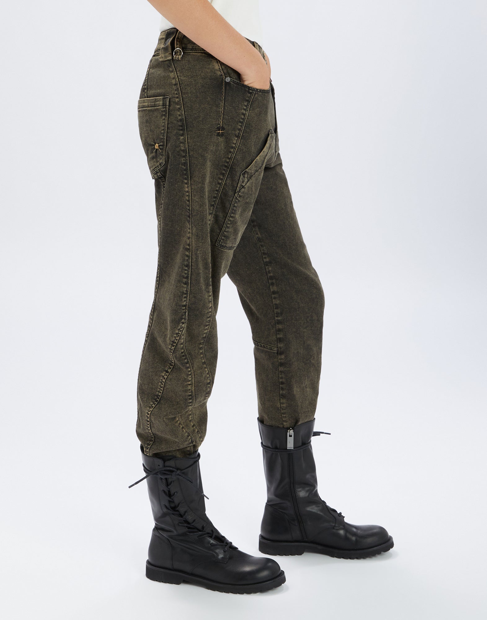 WIDE LEG SADDLE