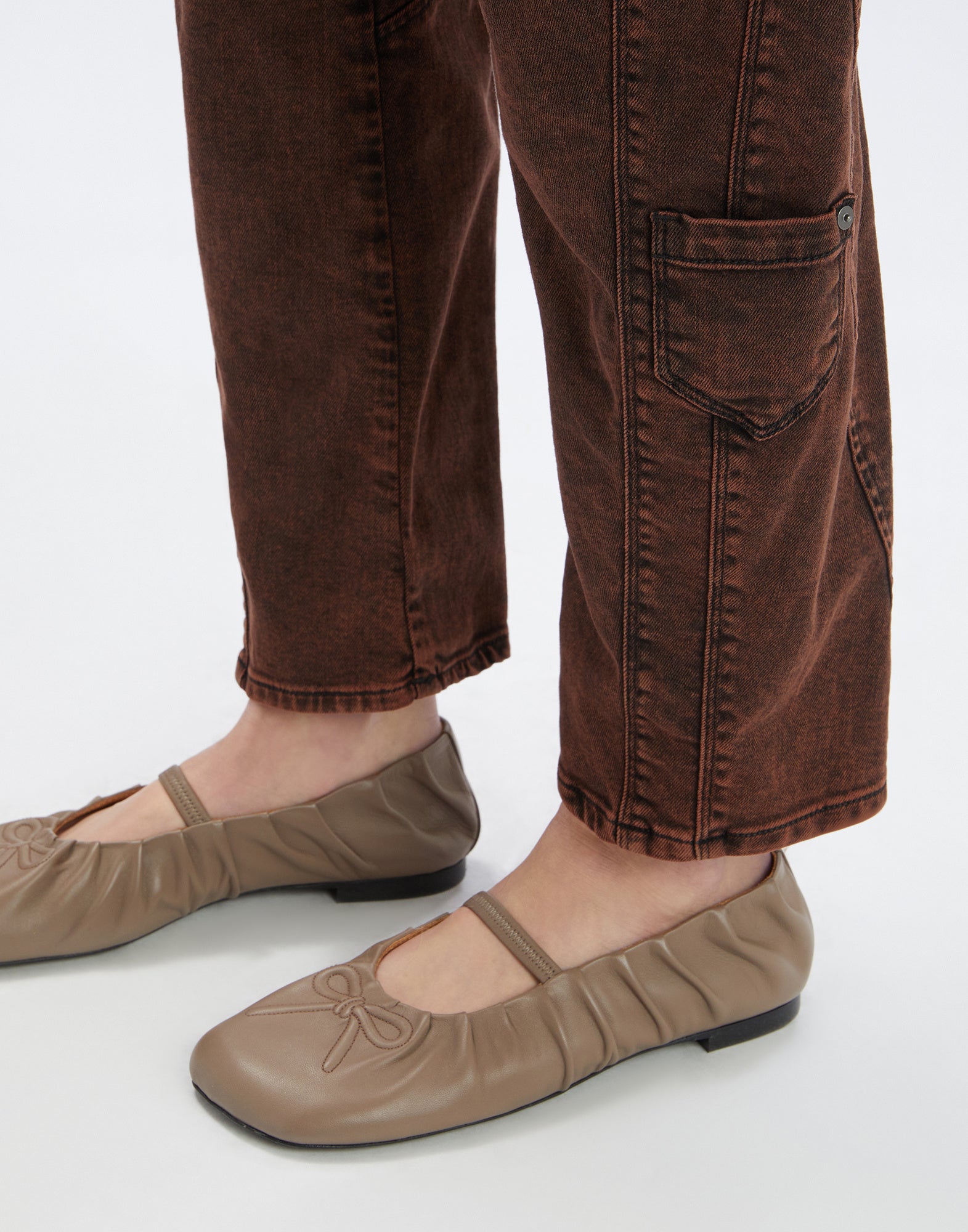WIDE LEG SADDLE